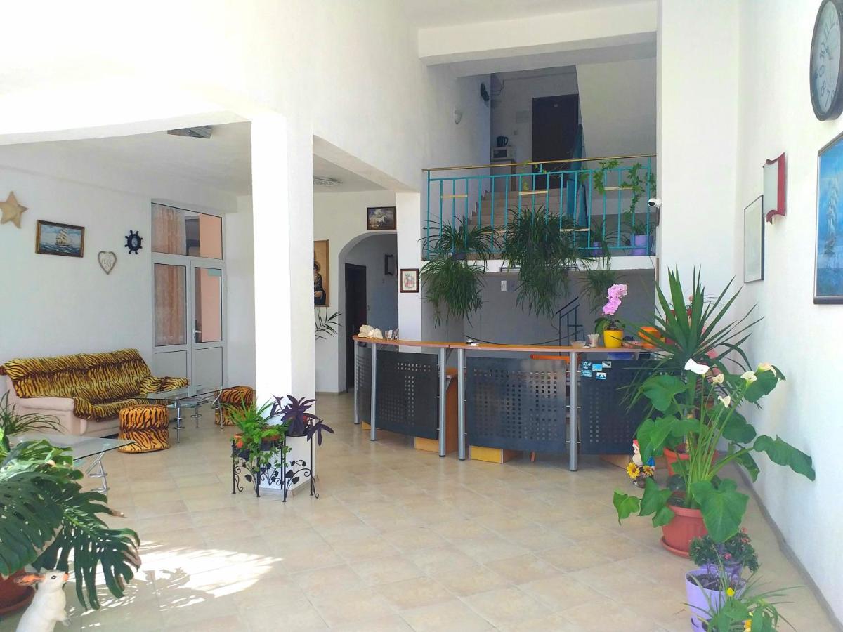 Sani Family Hotel Byala  Extérieur photo